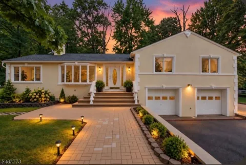 531 Mountain Ave