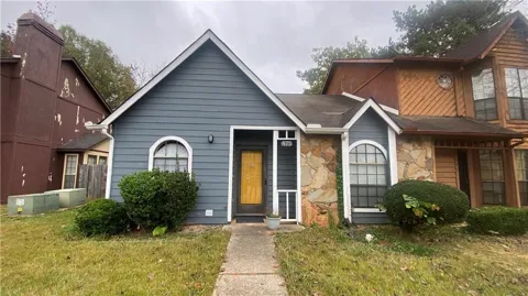 875 Heritage Oaks Drive