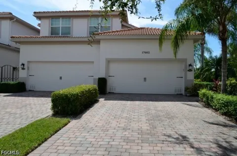 Old Harmony Drive #102