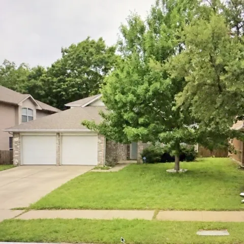 1808 Sunflower Lane