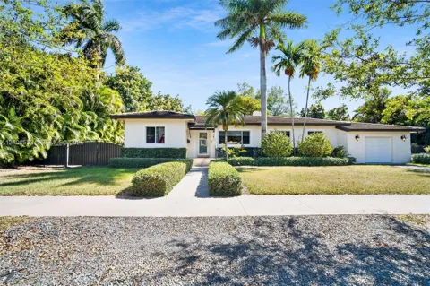 330 Viscaya Ave