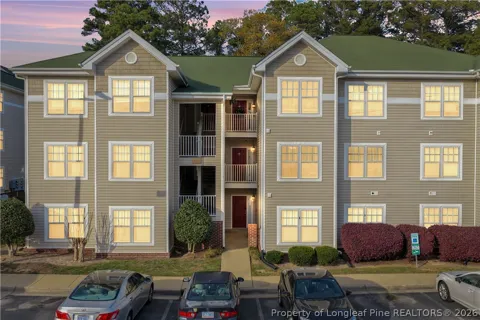 3342 Harbour Pointe Place #6