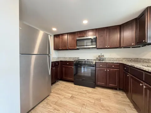 3794 County Line Road #105
