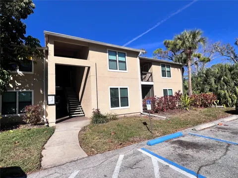4040 CROCKERS LAKE BOULEVARD #1717