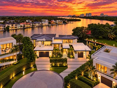 829 ORCHID DRIVE