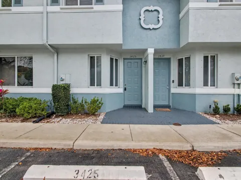3425 Sonoma Drive