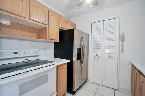 111 BRINY AVENUE #906
