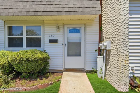 180 Greenwood Loop Road #180