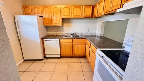200 Croton Avenue #Unit 206