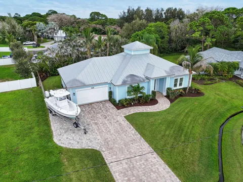 2532 SE Jason Place