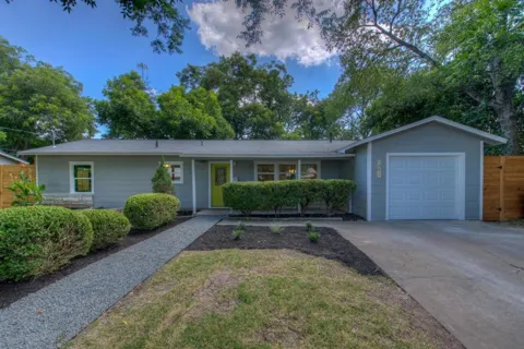 2011 Fortview Road