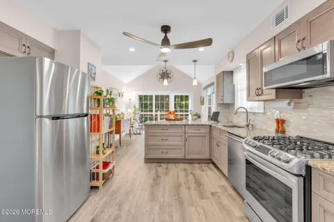2345 Mount Hood Lane