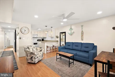9 41ST STREET #320