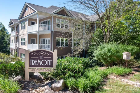 40 Hyannis Drive #203