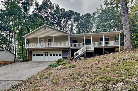 316 Pioneer Circle
