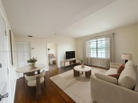 1051 Meridian Ave #1K