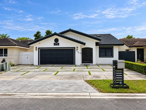 5700 SW 148th Pl