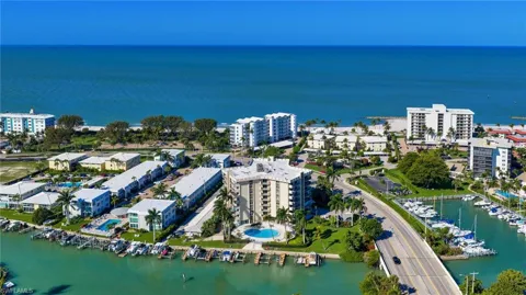 2150 Gulf Shore Boulevard #609