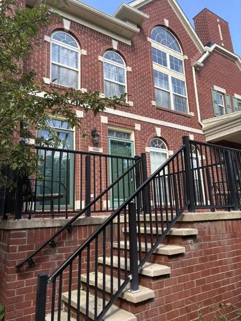 660 Village Lane