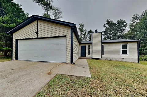 4414 Treeline Way