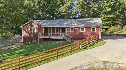 1133 Ricky West Road
