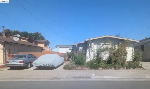 2415 109Th Ave