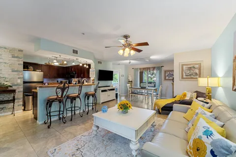 200 Scotia Drive #302
