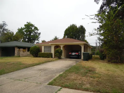 4536 Curtis Lane