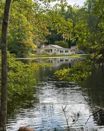 71 Lakewood Lane