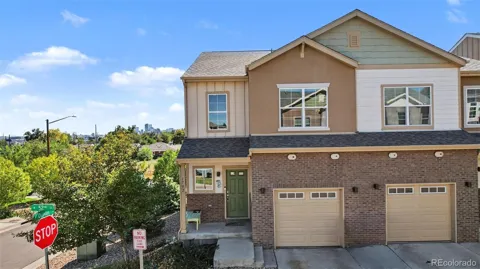 1702 W 52nd Court