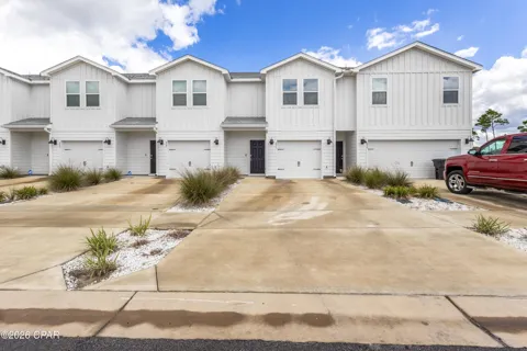 271 Salt Creek Lane