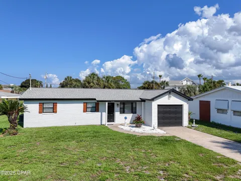 113 Lakeview Circle