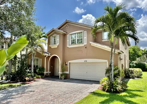 4178 CASCADE TERRACE #4178