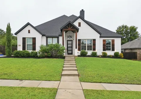 516 Woodland Drive