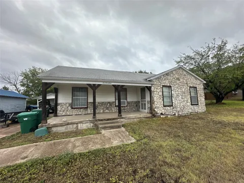 617 E 5th Street