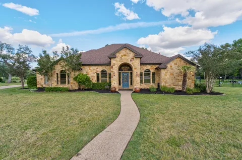 416 Shadywood Lane