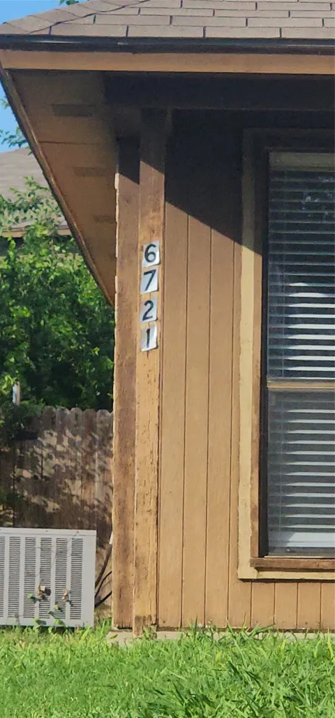 6721 Loma Vista Drive