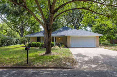 1200 Hollis Drive