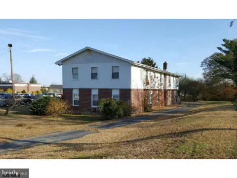 1104 Clematis Ave