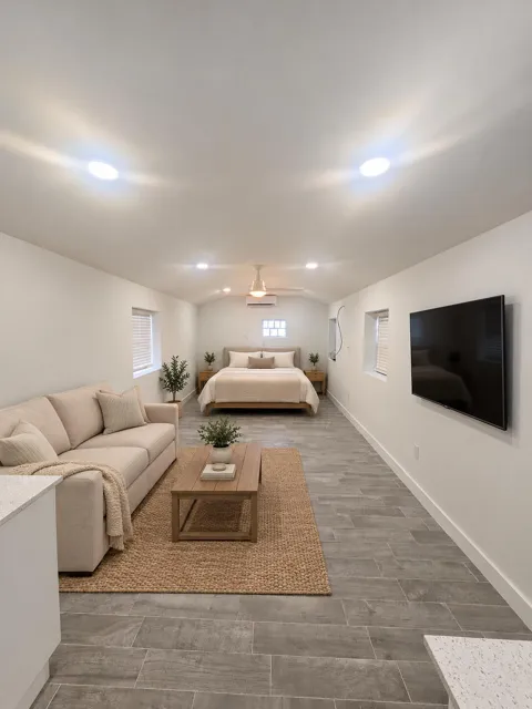 40 SW 8TH AVENUE