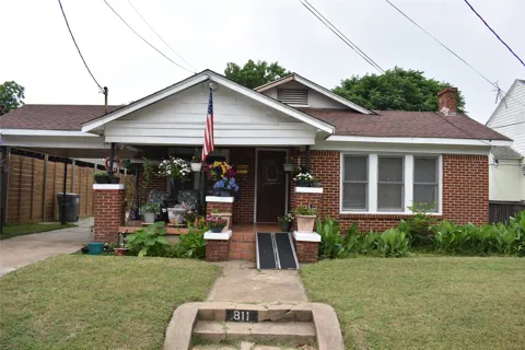 811 Buckalew Street