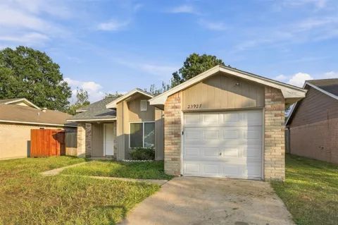 23927 Tayloe House Lane