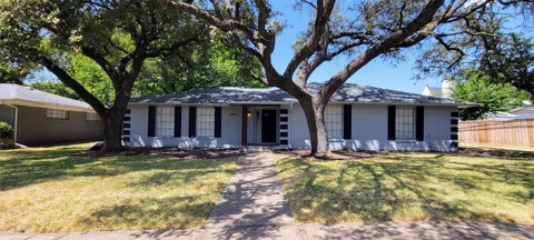 3353 Leahy Drive