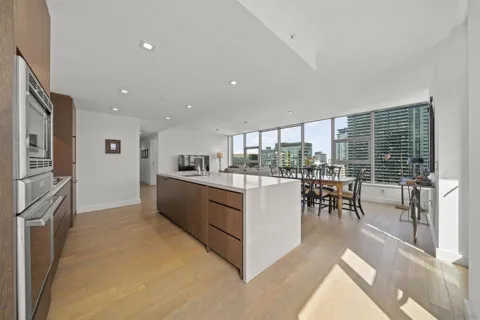 1388 Kettner #2206