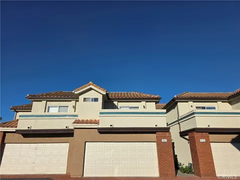 1265 S Neveen