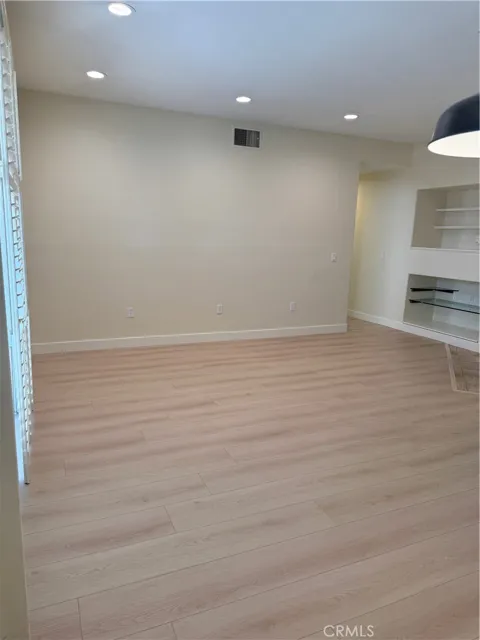 2692 Dunstan