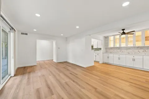 5101 Admiralty Lane