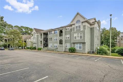 946 Stewarts Creek Drive #8