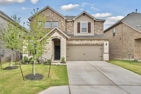 1305 Crescent Lane