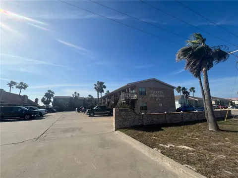 15209 Leeward Drive #B1